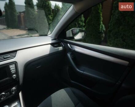 Белый Шкода Октавия, объемом двигателя 1.2 л и пробегом 253 тыс. км за 7500 $, фото 19 на Automoto.ua