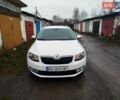 Білий Шкода Октавія, об'ємом двигуна 1.6 л та пробігом 350 тис. км за 8999 $, фото 1 на Automoto.ua