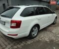 Білий Шкода Октавія, об'ємом двигуна 1.6 л та пробігом 227 тис. км за 11700 $, фото 3 на Automoto.ua