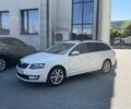 Білий Шкода Октавія, об'ємом двигуна 1.6 л та пробігом 340 тис. км за 9700 $, фото 1 на Automoto.ua