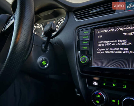 Белый Шкода Октавия, объемом двигателя 1.98 л и пробегом 203 тыс. км за 15200 $, фото 9 на Automoto.ua