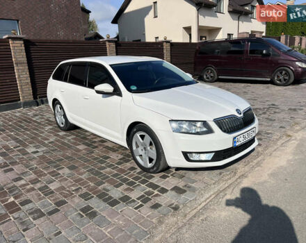 Білий Шкода Октавія, об'ємом двигуна 1.6 л та пробігом 248 тис. км за 10700 $, фото 54 на Automoto.ua