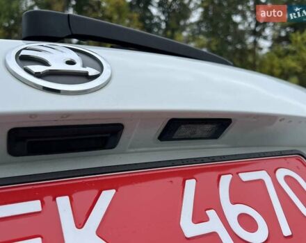 Белый Шкода Октавия, объемом двигателя 1.8 л и пробегом 182 тыс. км за 11650 $, фото 43 на Automoto.ua