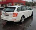 Белый Шкода Октавия, объемом двигателя 1.6 л и пробегом 303 тыс. км за 9700 $, фото 4 на Automoto.ua