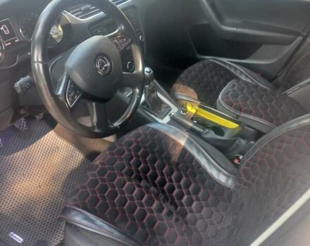 Білий Шкода Октавія, об'ємом двигуна 1.6 л та пробігом 241 тис. км за 11300 $, фото 30 на Automoto.ua