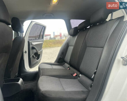 Білий Шкода Октавія, об'ємом двигуна 1.6 л та пробігом 284 тис. км за 8600 $, фото 37 на Automoto.ua