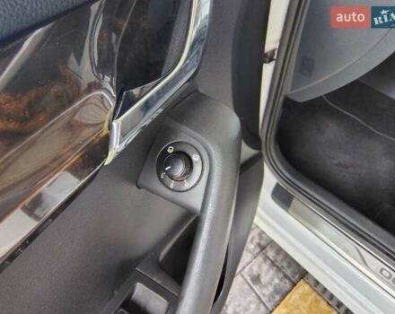 Белый Шкода Октавия, объемом двигателя 1.97 л и пробегом 225 тыс. км за 11300 $, фото 35 на Automoto.ua