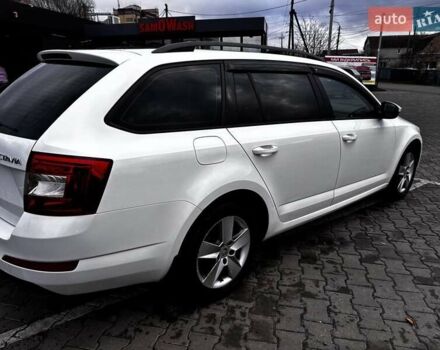 Білий Шкода Октавія, об'ємом двигуна 1.6 л та пробігом 285 тис. км за 10300 $, фото 6 на Automoto.ua