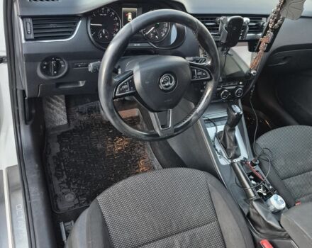 Шкода Октавія 2014 у Калуше на Automoto.ua Білий Шкода Октавія, об'ємом двигуна 1.6 л та пробігом 300 тис. км за 11250 $, фото 7 на Automoto.ua