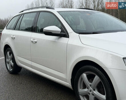 Білий Шкода Октавія, об'ємом двигуна 1.6 л та пробігом 204 тис. км за 11299 $, фото 27 на Automoto.ua