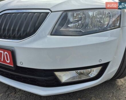 Білий Шкода Октавія, об'ємом двигуна 1.8 л та пробігом 182 тис. км за 11200 $, фото 13 на Automoto.ua