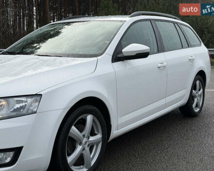 Білий Шкода Октавія, об'ємом двигуна 1.6 л та пробігом 204 тис. км за 11299 $, фото 25 на Automoto.ua