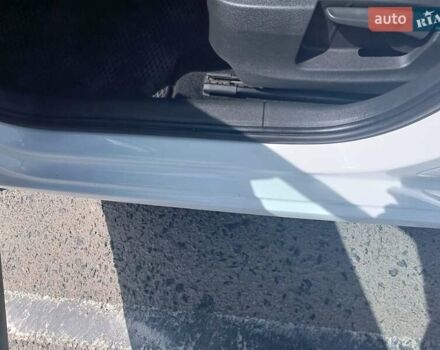 Білий Шкода Октавія, об'ємом двигуна 1.6 л та пробігом 297 тис. км за 10499 $, фото 38 на Automoto.ua