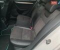 Білий Шкода Октавія, об'ємом двигуна 2 л та пробігом 328 тис. км за 8990 $, фото 22 на Automoto.ua