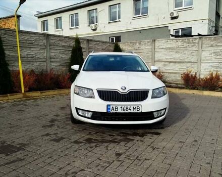 Шкода Октавия 2014 в Казатине на Automoto.ua Белый Шкода Октавия, объемом двигателя 1.97 л и пробегом 199 тыс. км за 11500 $, фото 1 на Automoto.ua