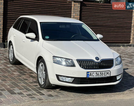Білий Шкода Октавія, об'ємом двигуна 1.6 л та пробігом 248 тис. км за 10700 $, фото 37 на Automoto.ua
