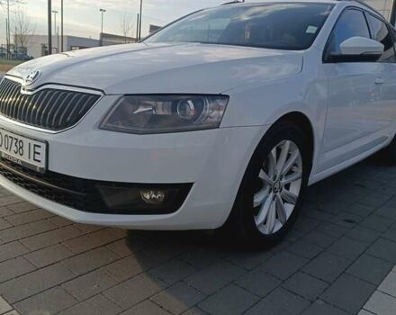 Білий Шкода Октавія, об'ємом двигуна 1.6 л та пробігом 300 тис. км за 9699 $, фото 2 на Automoto.ua