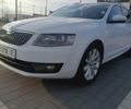 Білий Шкода Октавія, об'ємом двигуна 1.6 л та пробігом 300 тис. км за 9699 $, фото 2 на Automoto.ua