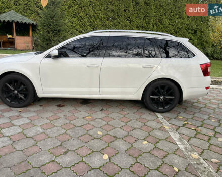 Белый Шкода Октавия, объемом двигателя 1.97 л и пробегом 353 тыс. км за 14000 $, фото 1 на Automoto.ua