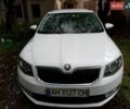 Білий Шкода Октавія, об'ємом двигуна 1.6 л та пробігом 249 тис. км за 11250 $, фото 1 на Automoto.ua