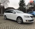 Білий Шкода Октавія, об'ємом двигуна 1.6 л та пробігом 270 тис. км за 15000 $, фото 2 на Automoto.ua