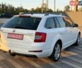 Белый Шкода Октавия, объемом двигателя 2 л и пробегом 252 тыс. км за 12000 $, фото 4 на Automoto.ua