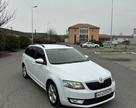 Белый Шкода Октавия, объемом двигателя 1.6 л и пробегом 394 тыс. км за 8500 $, фото 1 на Automoto.ua