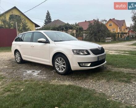 Білий Шкода Октавія, об'ємом двигуна 1.6 л та пробігом 250 тис. км за 9100 $, фото 1 на Automoto.ua