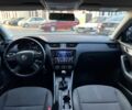 Белый Шкода Октавия, объемом двигателя 1.6 л и пробегом 209 тыс. км за 9500 $, фото 5 на Automoto.ua
