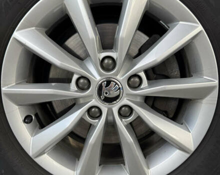 Белый Шкода Октавия, объемом двигателя 1.4 л и пробегом 197 тыс. км за 10400 $, фото 9 на Automoto.ua