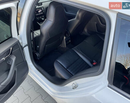 Белый Шкода Октавия, объемом двигателя 1.98 л и пробегом 199 тыс. км за 13500 $, фото 59 на Automoto.ua