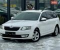 Белый Шкода Октавия, объемом двигателя 1.2 л и пробегом 260 тыс. км за 7799 $, фото 1 на Automoto.ua