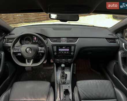 Белый Шкода Октавия, объемом двигателя 1.97 л и пробегом 220 тыс. км за 14500 $, фото 99 на Automoto.ua