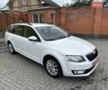 Белый Шкода Октавия, объемом двигателя 1.8 л и пробегом 207 тыс. км за 10500 $, фото 1 на Automoto.ua