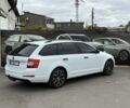 Белый Шкода Октавия, объемом двигателя 1.6 л и пробегом 206 тыс. км за 9500 $, фото 2 на Automoto.ua