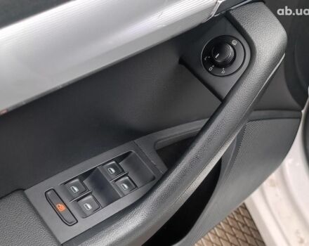 Білий Шкода Октавія, об'ємом двигуна 2 л та пробігом 328 тис. км за 8990 $, фото 15 на Automoto.ua