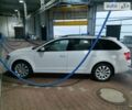 Шкода Октавія 2014 у Одесі на Automoto.ua Білий Шкода Октавія, об'ємом двигуна 2 л та пробігом 280 тис. км за 10500 $, фото 3 на Automoto.ua
