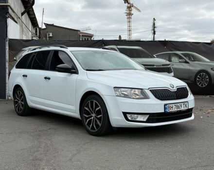 Белый Шкода Октавия, объемом двигателя 1.6 л и пробегом 206 тыс. км за 9500 $, фото 1 на Automoto.ua
