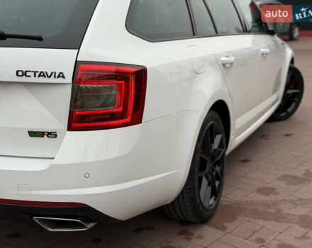 Белый Шкода Октавия, объемом двигателя 2 л и пробегом 230 тыс. км за 15300 $, фото 64 на Automoto.ua