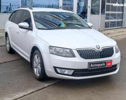 Білий Шкода Октавія, об'ємом двигуна 2 л та пробігом 328 тис. км за 8990 $, фото 5 на Automoto.ua