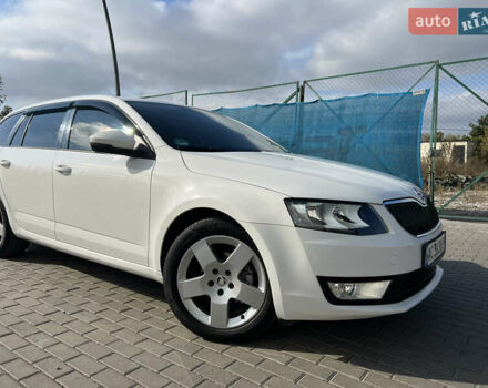 Белый Шкода Октавия, объемом двигателя 1.6 л и пробегом 248 тыс. км за 11500 $, фото 48 на Automoto.ua