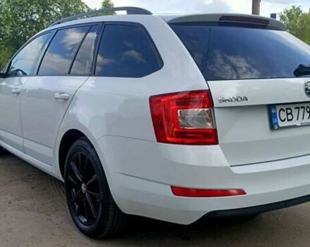 Белый Шкода Октавия, объемом двигателя 1.6 л и пробегом 245 тыс. км за 10300 $, фото 4 на Automoto.ua