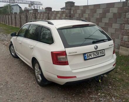 Білий Шкода Октавія, об'ємом двигуна 1.6 л та пробігом 205 тис. км за 9000 $, фото 2 на Automoto.ua