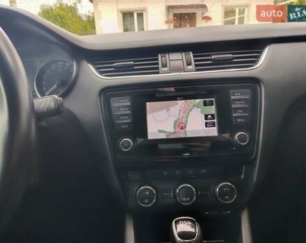 Белый Шкода Октавия, объемом двигателя 1.97 л и пробегом 225 тыс. км за 11300 $, фото 78 на Automoto.ua