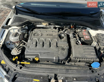 Белый Шкода Октавия, объемом двигателя 1.6 л и пробегом 248 тыс. км за 11500 $, фото 2 на Automoto.ua