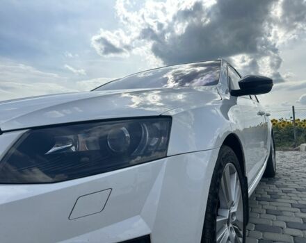 Білий Шкода Октавія, об'ємом двигуна 2 л та пробігом 288 тис. км за 12000 $, фото 6 на Automoto.ua