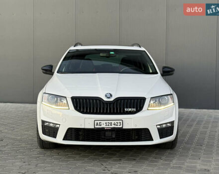 Белый Шкода Октавия, объемом двигателя 1.98 л и пробегом 203 тыс. км за 15200 $, фото 1 на Automoto.ua