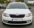 Белый Шкода Октавия, объемом двигателя 1.6 л и пробегом 223 тыс. км за 9700 $, фото 2 на Automoto.ua