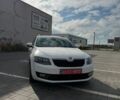 Белый Шкода Октавия, объемом двигателя 1.6 л и пробегом 185 тыс. км за 11200 $, фото 6 на Automoto.ua
