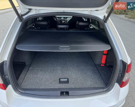 Белый Шкода Октавия, объемом двигателя 1.98 л и пробегом 199 тыс. км за 13500 $, фото 62 на Automoto.ua